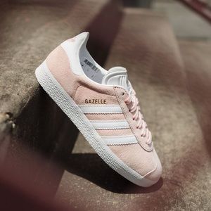 Adidas Gazelle shoes pink size 8 woman’s